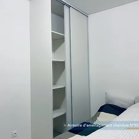Appartement Parisien Neuf, Moderne Avec Grande Salon, 2 Chambres, 4 Lits, Parking Gratuit, 15min De Paris Et 13 Min Aeroport Orly *