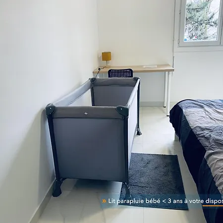 Parisien Neuf, Moderne Avec Grande Salon, 2 Chambres, 4 Lits, Parking Gratuit, 15min De Paris Et 13 Min Aeroport Orly Appartement Vitry-sur-Seine