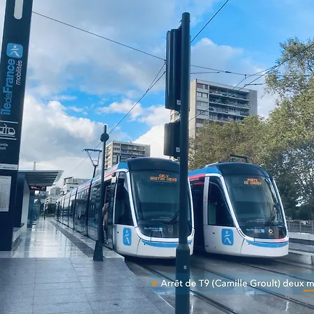 Parisien Neuf, Moderne Avec Grande Salon, 2 Chambres, 4 Lits, Parking Gratuit, 15min De Paris Et 13 Min Aeroport Orly