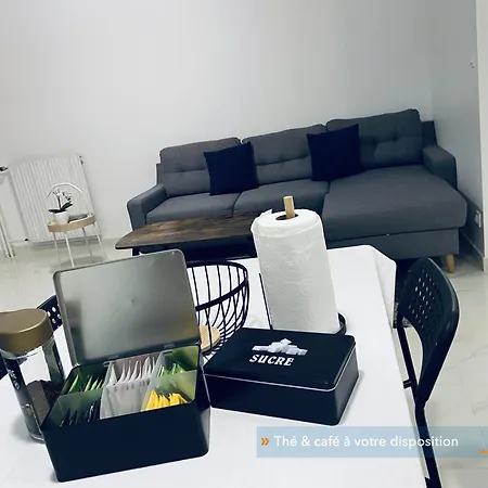 Appartement Parisien Neuf, Moderne Avec Grande Salon, 2 Chambres, 4 Lits, Parking Gratuit, 15min De Paris Et 13 Min Aeroport Orly *